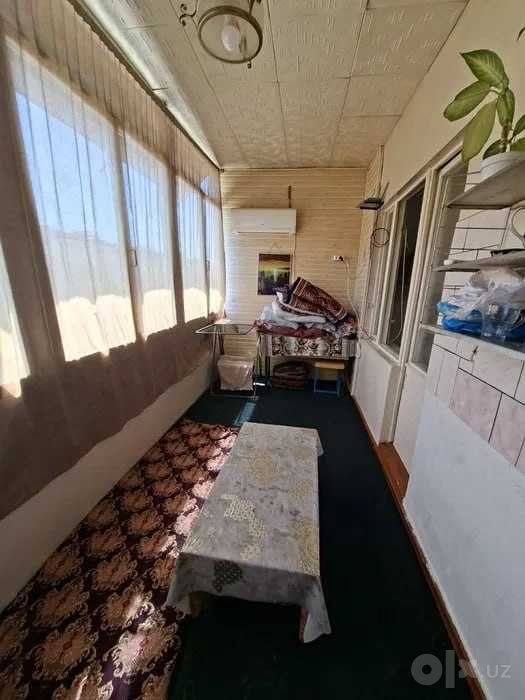 Кора камиш 2/5 да 2 квартира сотилади