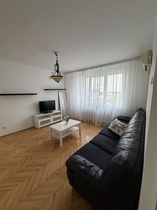 Inchiriez Apartament 3 camere