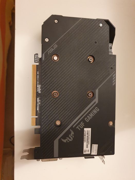 GTX 1650 4GB VRam - Asus Tuff Gaming