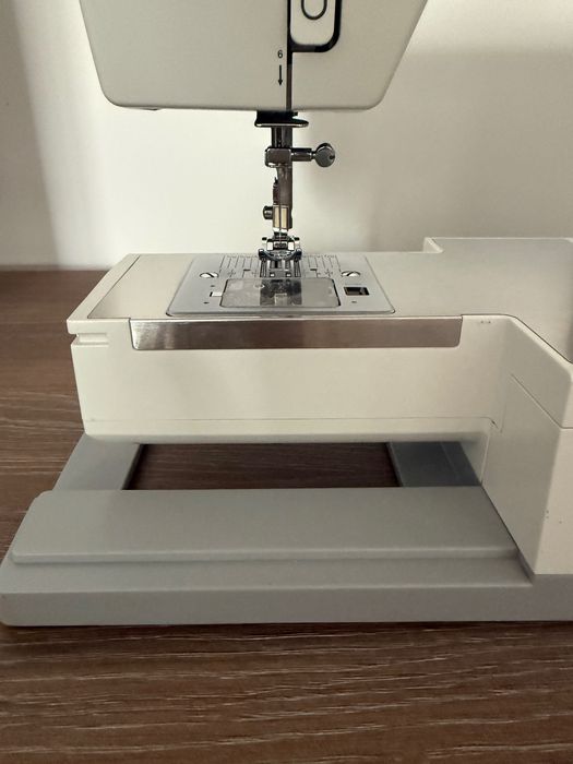 Vand masina de cusut Singer heavy duty
