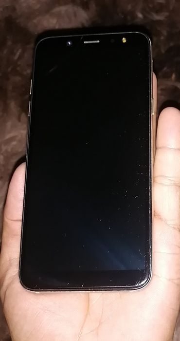 Телефон A6 Samsung Galaxy