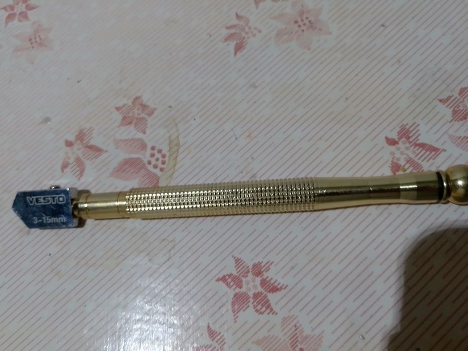 Продавам нов елмаз професионален