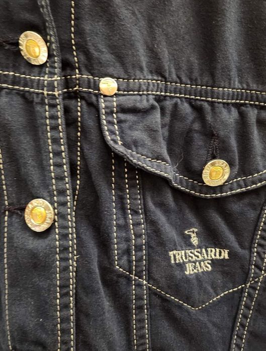 Якета Guess и Trussardi кожено и дънкови