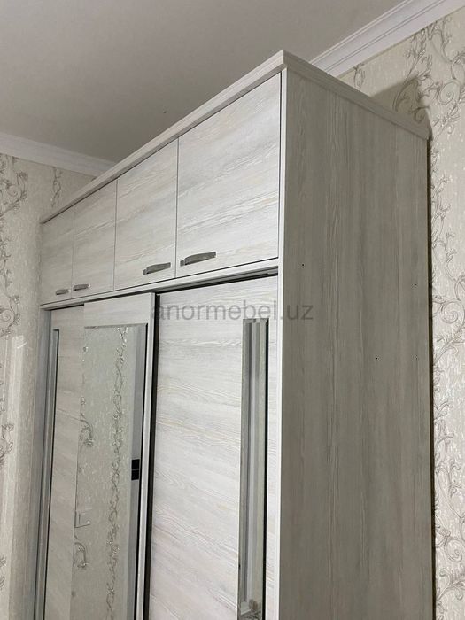 Скидка. Шкаф купе 1.80. с антресолью