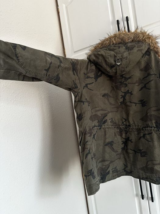 Уникална мъжка шуба с пух SUPERDRY