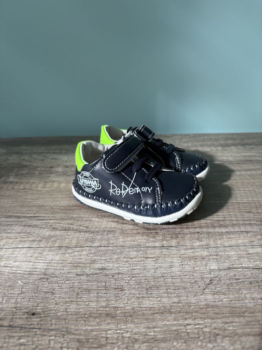 Детски обувки и сандали