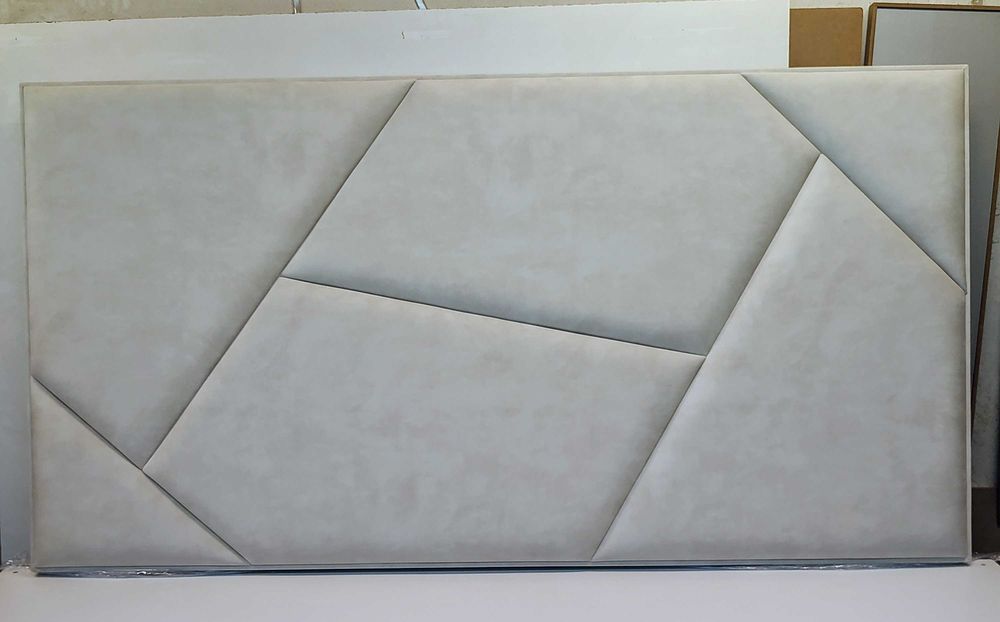 Тапицирана табла за легло