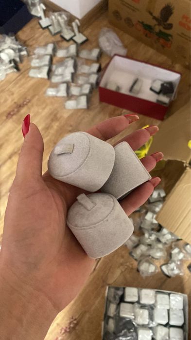 Подставки для украшений