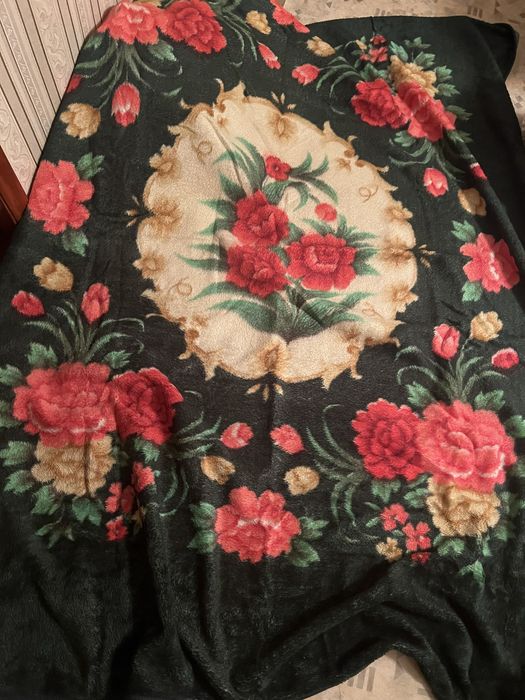 Теплое одеяло на 2х спалку