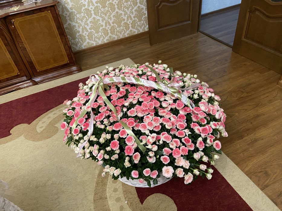 Цветы Роза корзина ПРОДАМ