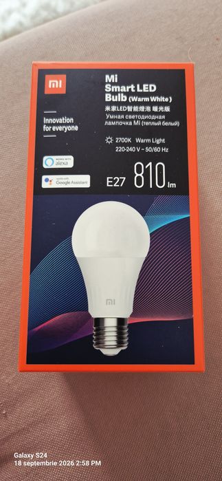Bec inteligent de la Xiaomi, modelul Mi Smart LED Bulb (Warm White)
