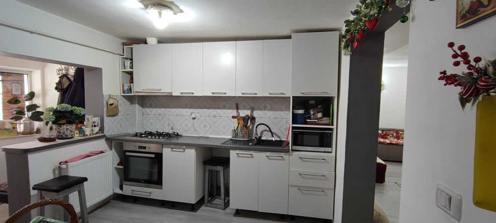 Casa de vânzare 784m2 str Horia