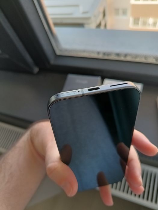 Google Pixel 9 cu 17 cicluri de încărcare liber de retea