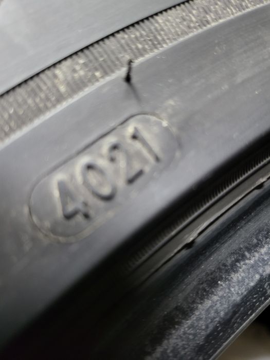 Продам шины р20 колеса