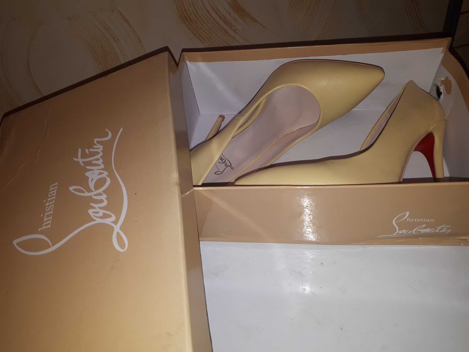 Туфли 36 размер новые