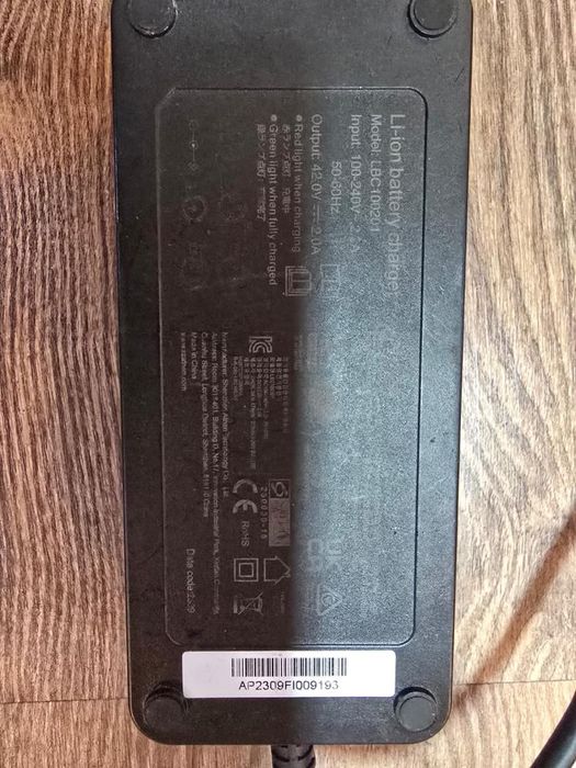 BULLS SIX50 TR STREET  cu 2 acumulatoare -P-