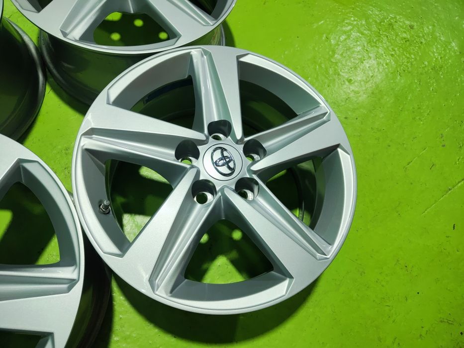 16 5x114.3 Toyota лети джанти 5х114.3 тойота