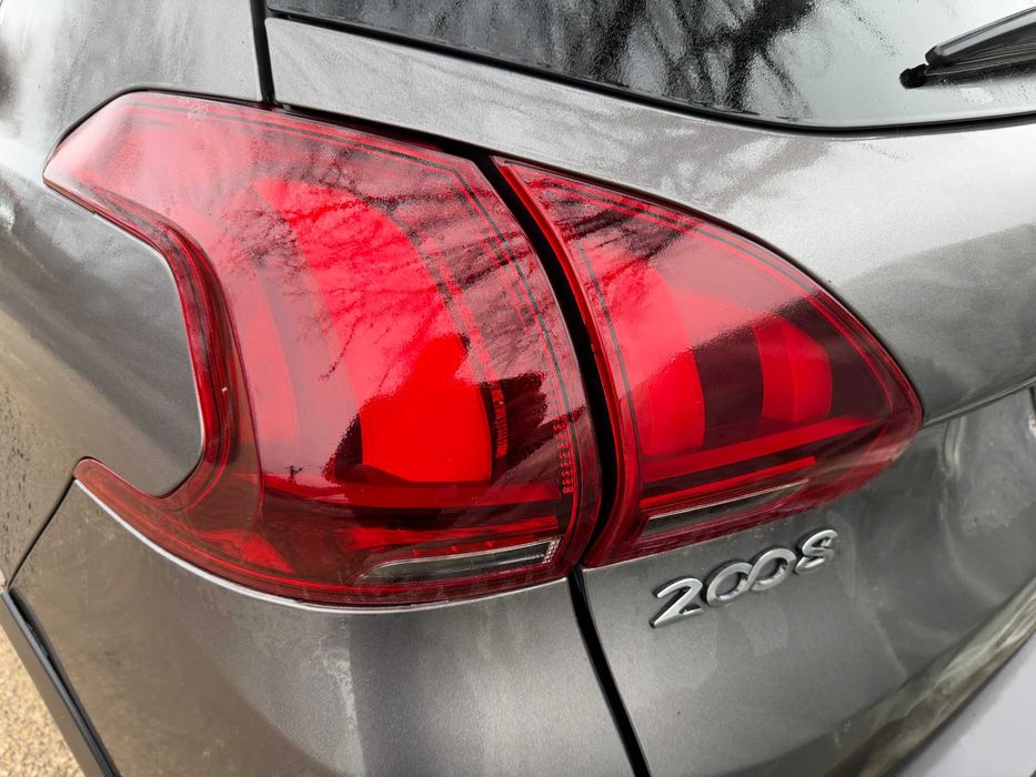 Ляв Десен Стоп Peugeout 2008 Пежо 2008 facelift