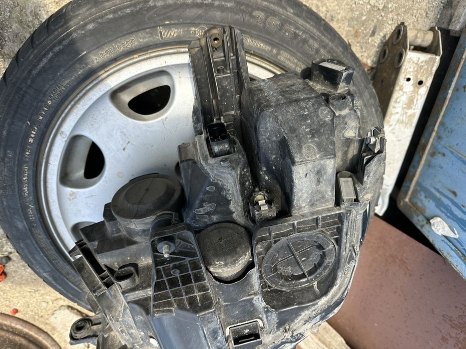 VW Passat b8 десен фар Full Led