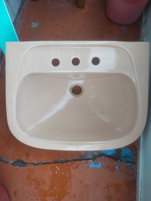 Продам раковину б/у