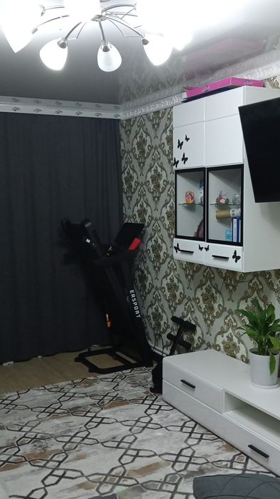 Продам беговую дорожку