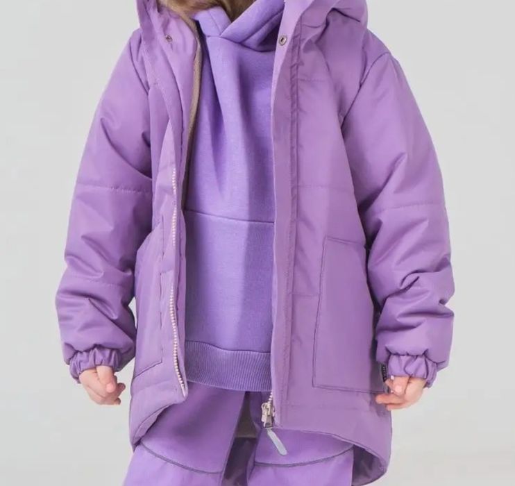 Куртка на девочку весна- осень.