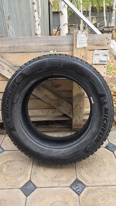 Шина Michelin одна штука