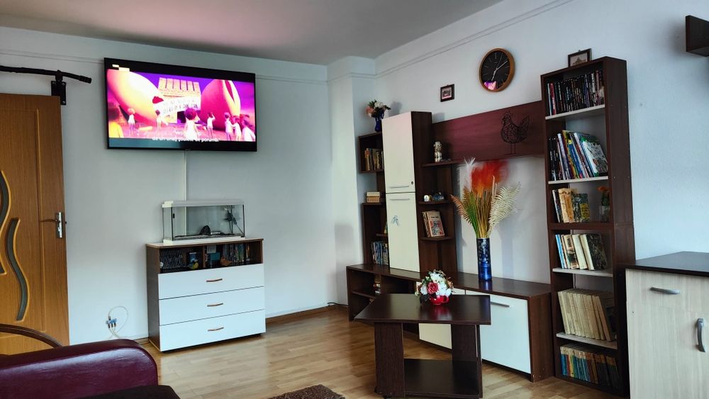 (Rezervat)Vând apartament în Cernavodă