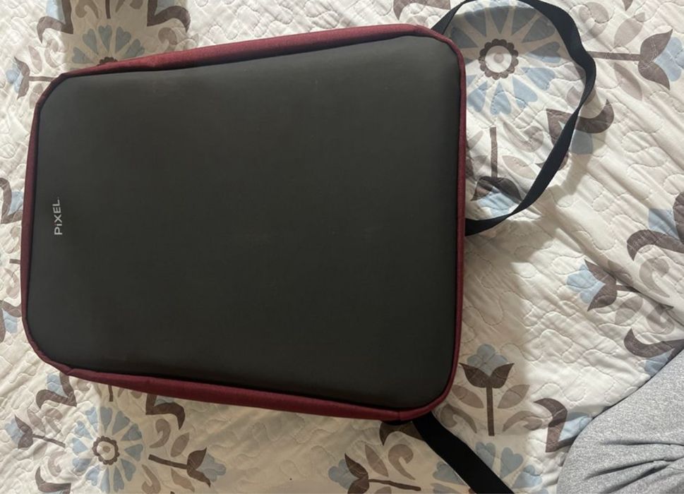 Продам рюкзак для ноутбука PIXEL