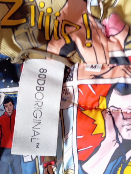 Jachetă originală Hendrix 80db, cu căști, mărimea M