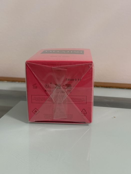 vand parfum Valentino Donna Born in Roma