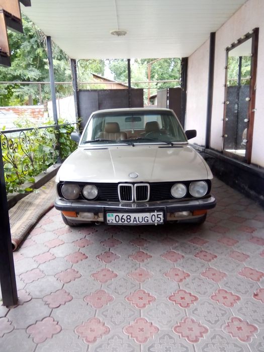 Продам бмв 525 состояние хорошее