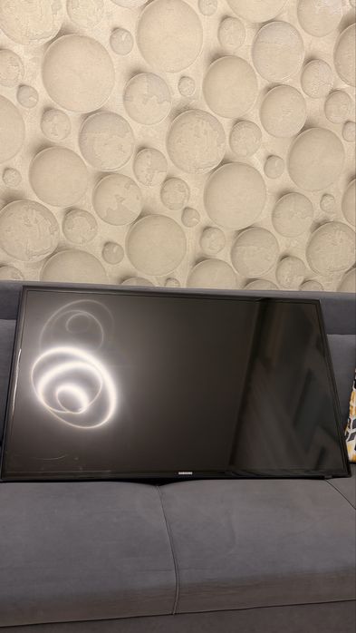Продам телевизор sumsung диагональ 102