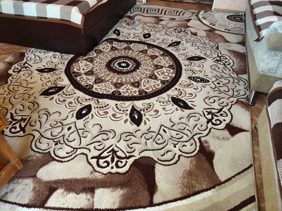 Дарю диван с кресло и ковер