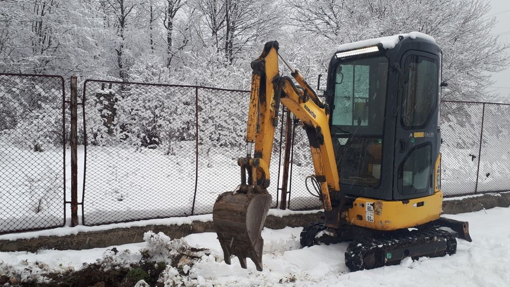 Багер,бобкат и самосвал