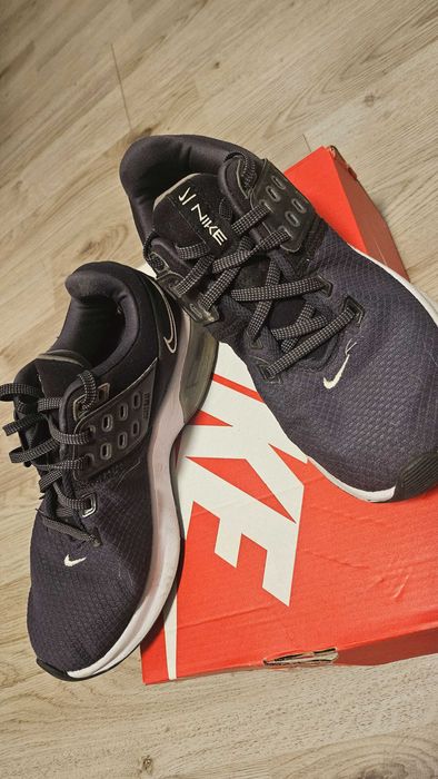 Дамски маратонки Nike Air max 38 номер