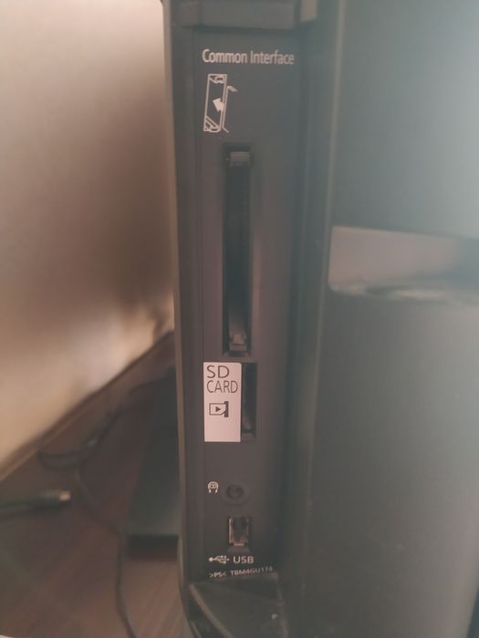 Телевизор б/у в хорошем состоянии