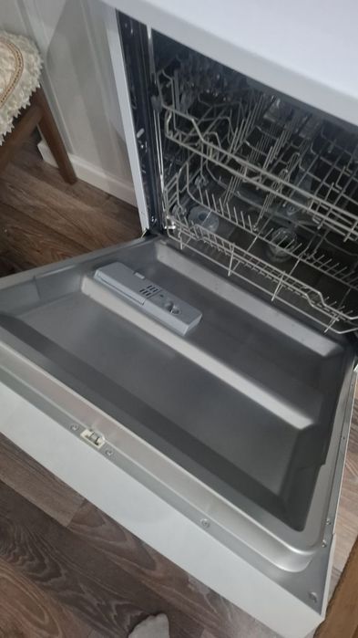 Новая Посудомоечная Машина