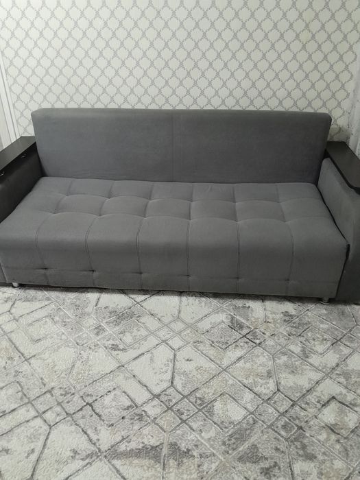Диван в отличном состоянии