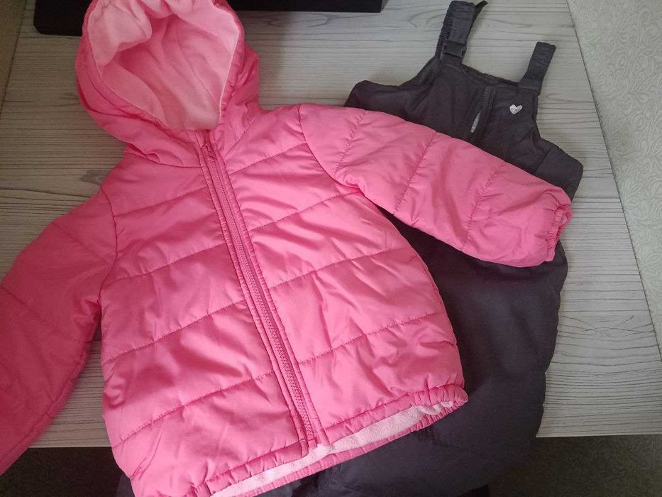 Куртка и комбинезон  от CARTERS  и Childrens place сапоги на 3 г