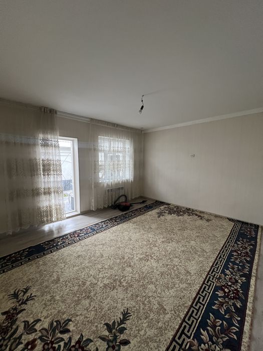 Rakat Mahallada uy sotiladi 1.6 sotik