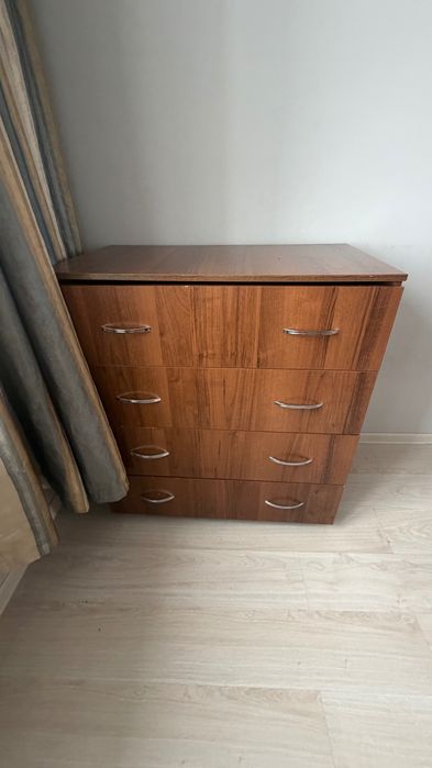 Продажа мебели шкаф и комод