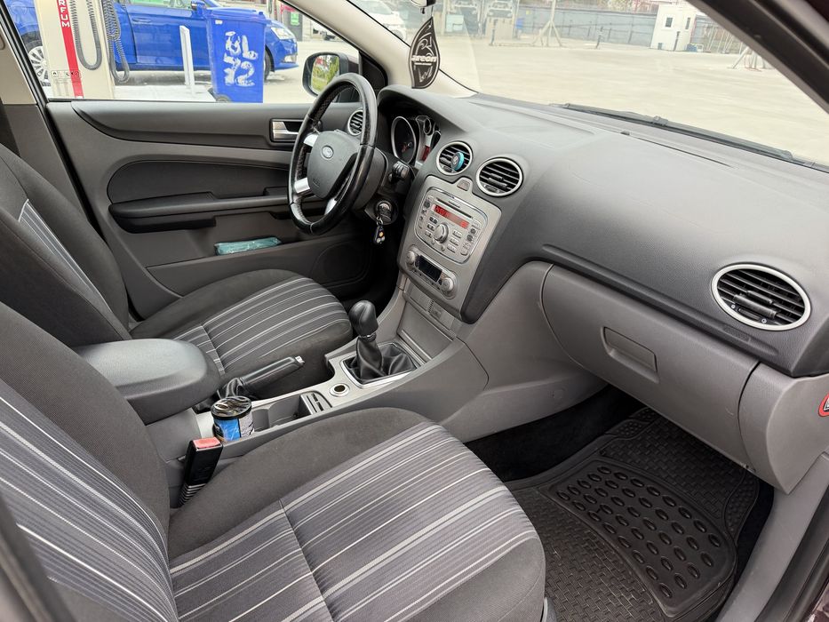 Ford Focus 2008 Facelift 1.6 Benzina