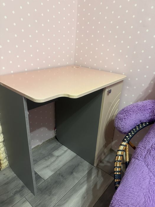 Гарнитур в детскую (шкаф)