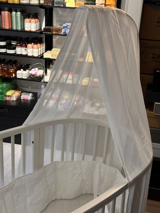 Продам манеж Stokke V4