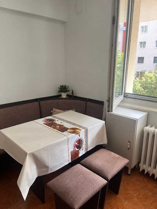 Ofer spre închiriere apartament 2 camere la 3 min pe jos de metrou Piata Sudului
