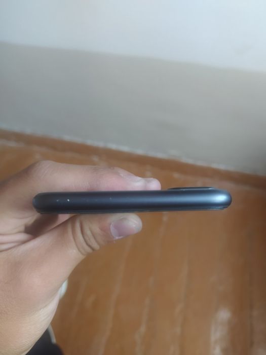 Iphone 8+ 64gb usilliniy 100