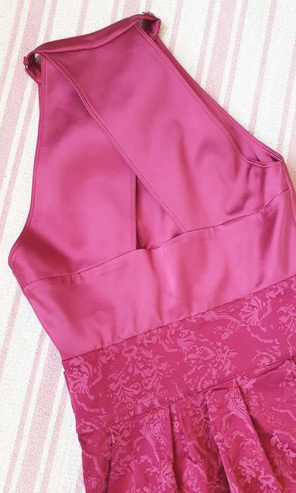 Уникална, ефектна рокля по модел на Kenzo