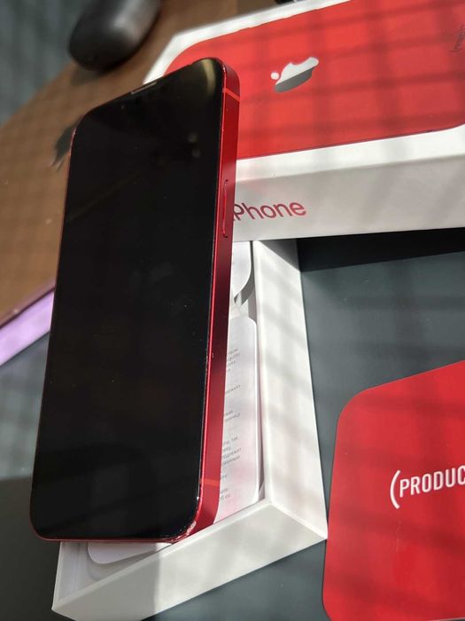 iPhone 13 128 gb, pachet complet, rosu, baterie 74%, niciun defect