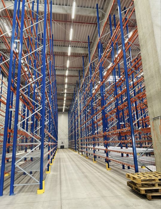 Rafturi metalice depozitare paleti